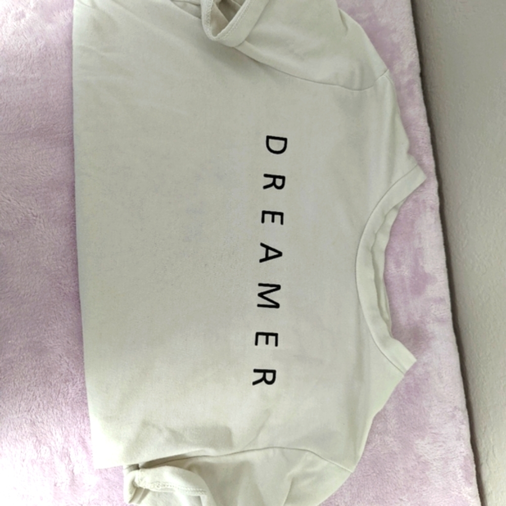 T-Shirt - Picture 2 of 3